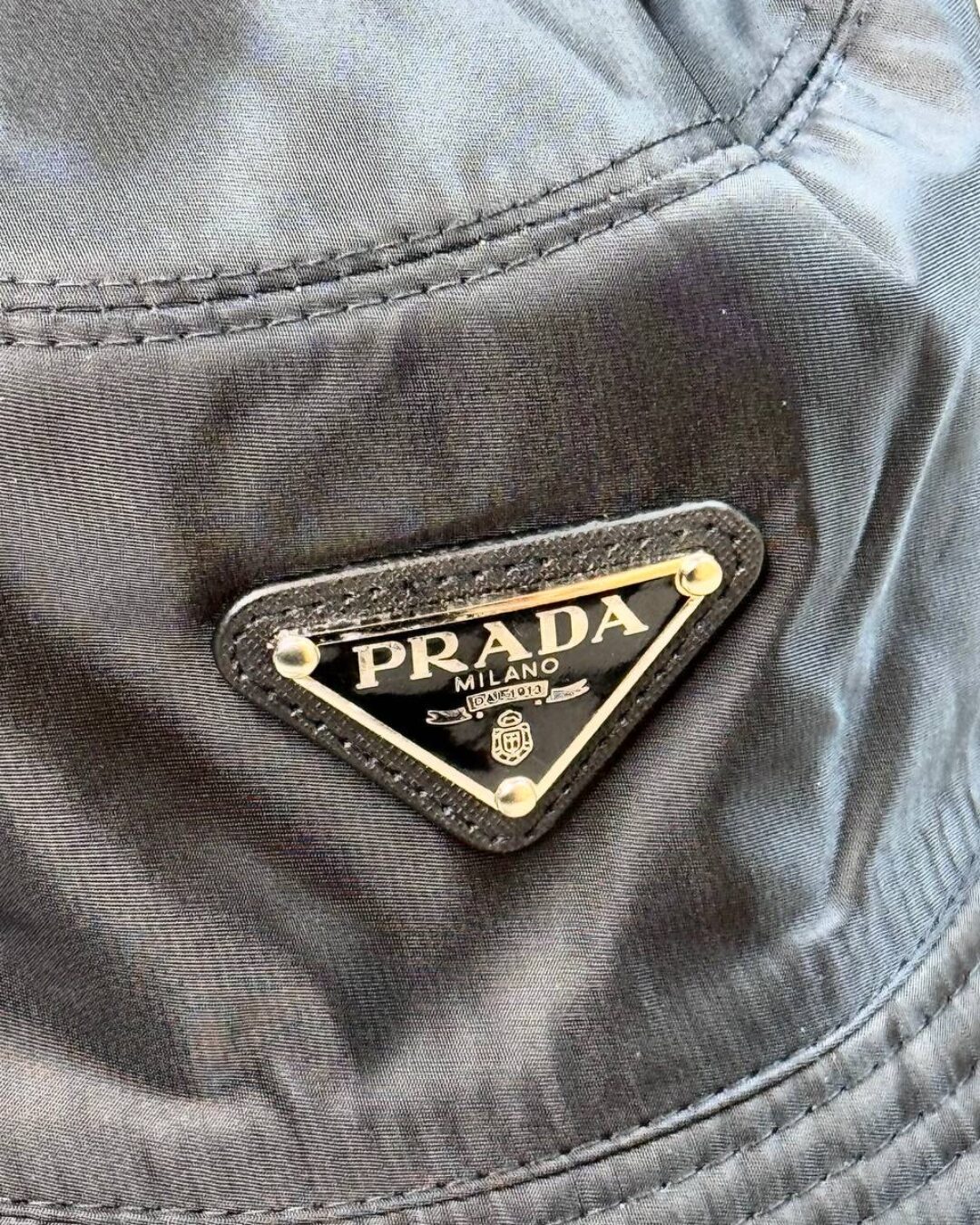 Панама Prada