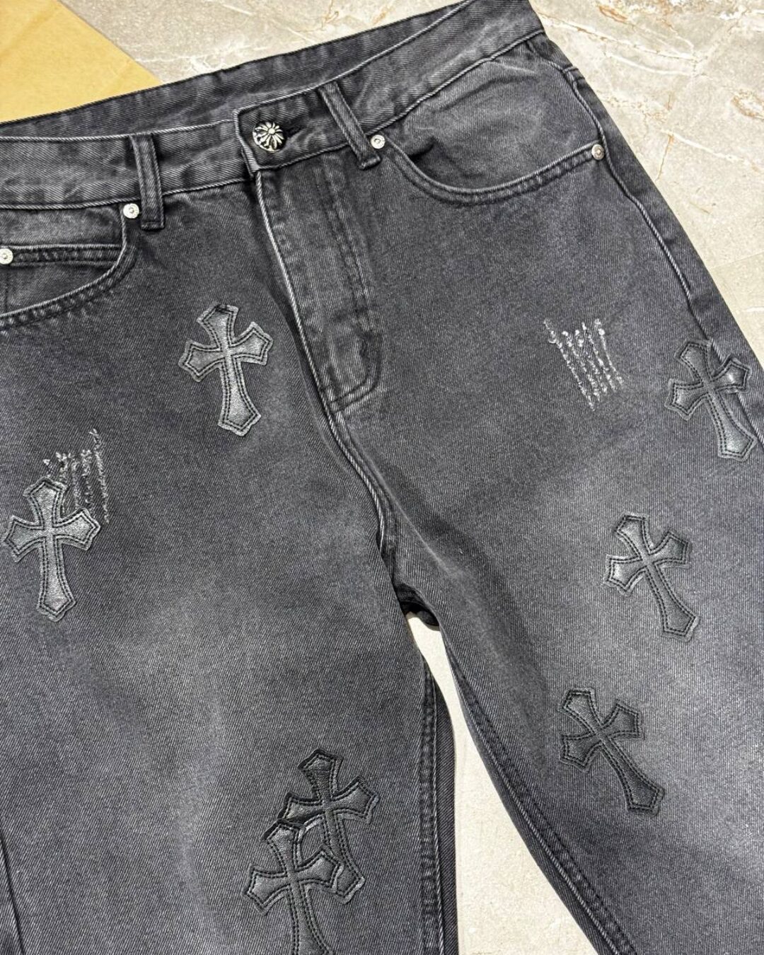 Джинсы Chrome Hearts