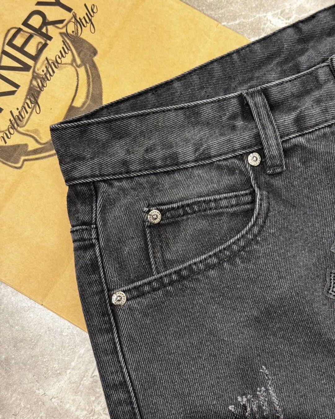 Джинсы Chrome Hearts