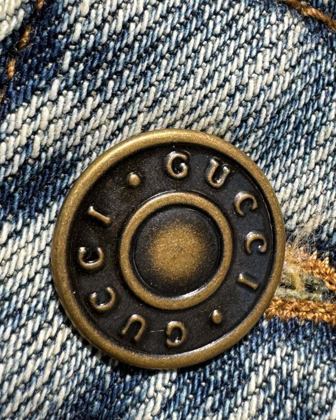 Джинсы Gucci — фото 5