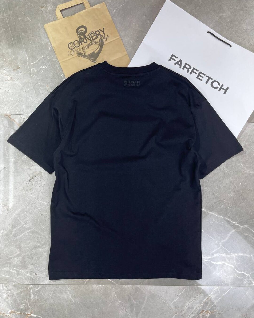 Футболка Vetements Confidential — фото 10