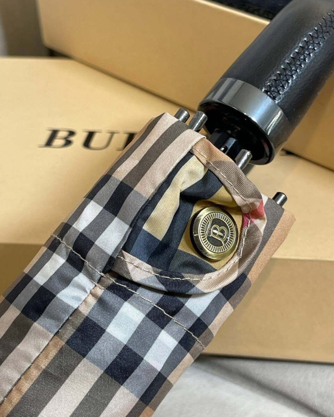 Зонт Burberry