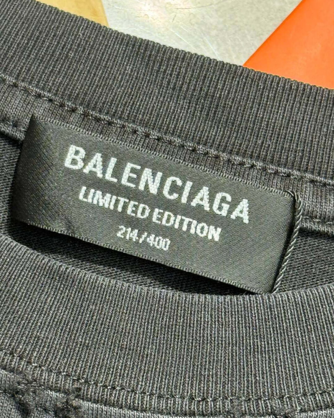 Футболка Balenciaga — фото 5