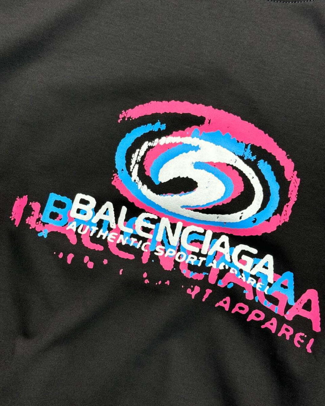 Футболка Balenciaga S25 — фото 4