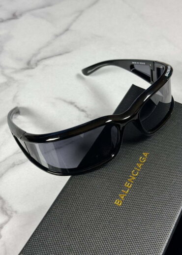 Очки Balenciaga