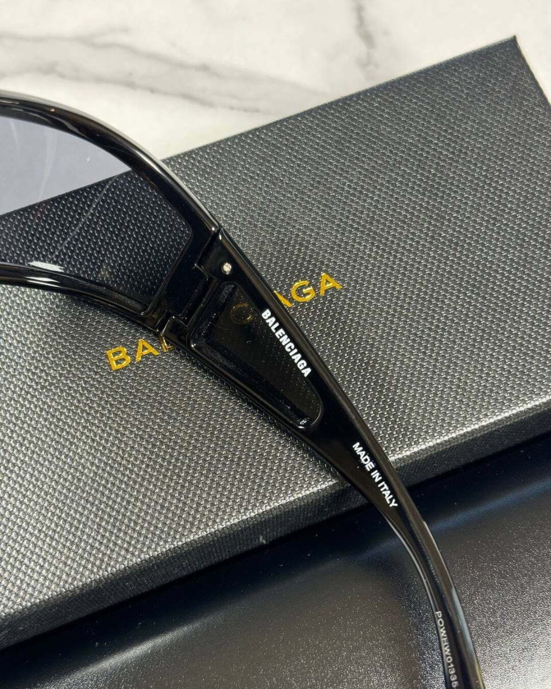 Очки Balenciaga