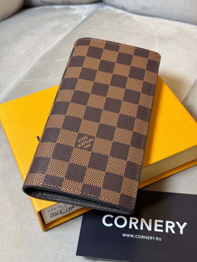 Кошелёк Louis Vuitton