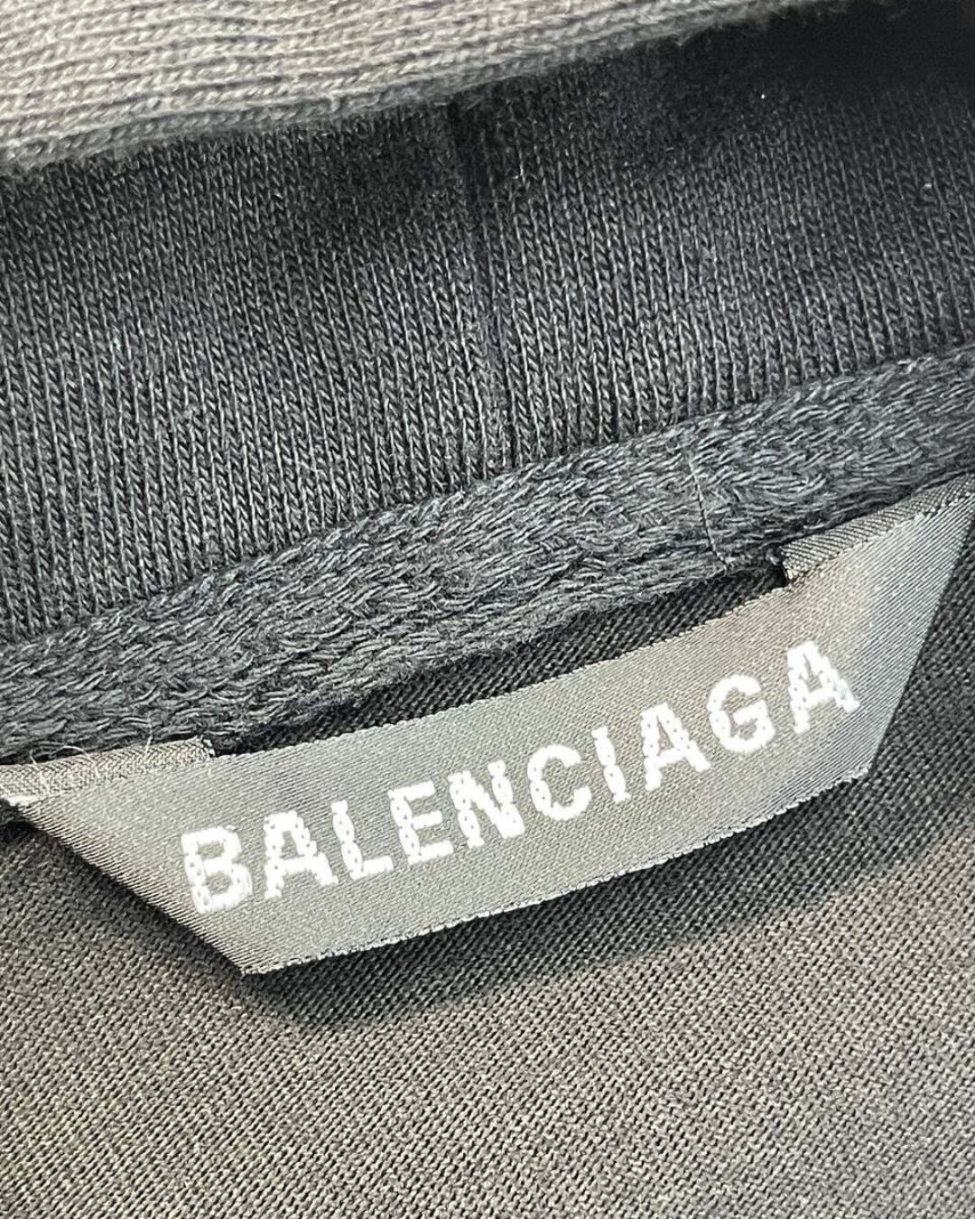 Худи Balenciaga — фото 9