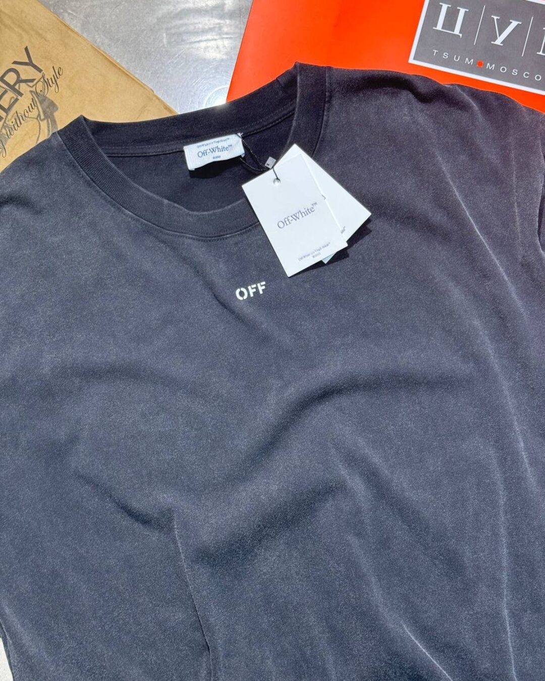 Футболка Off White