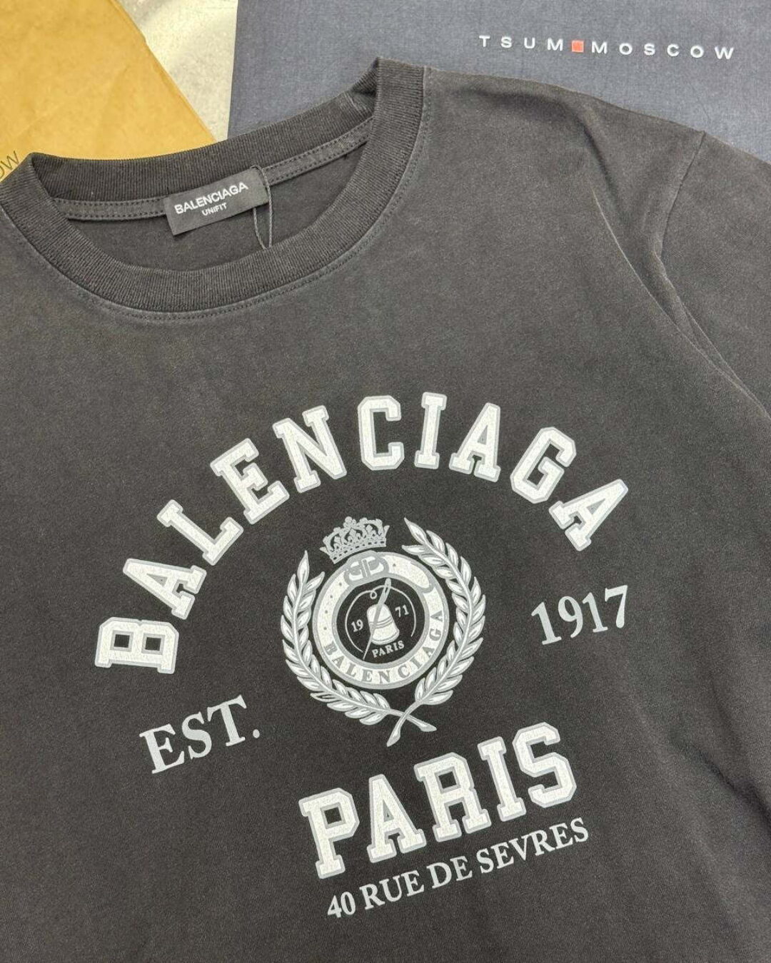 Футболка Balenciaga — фото 8