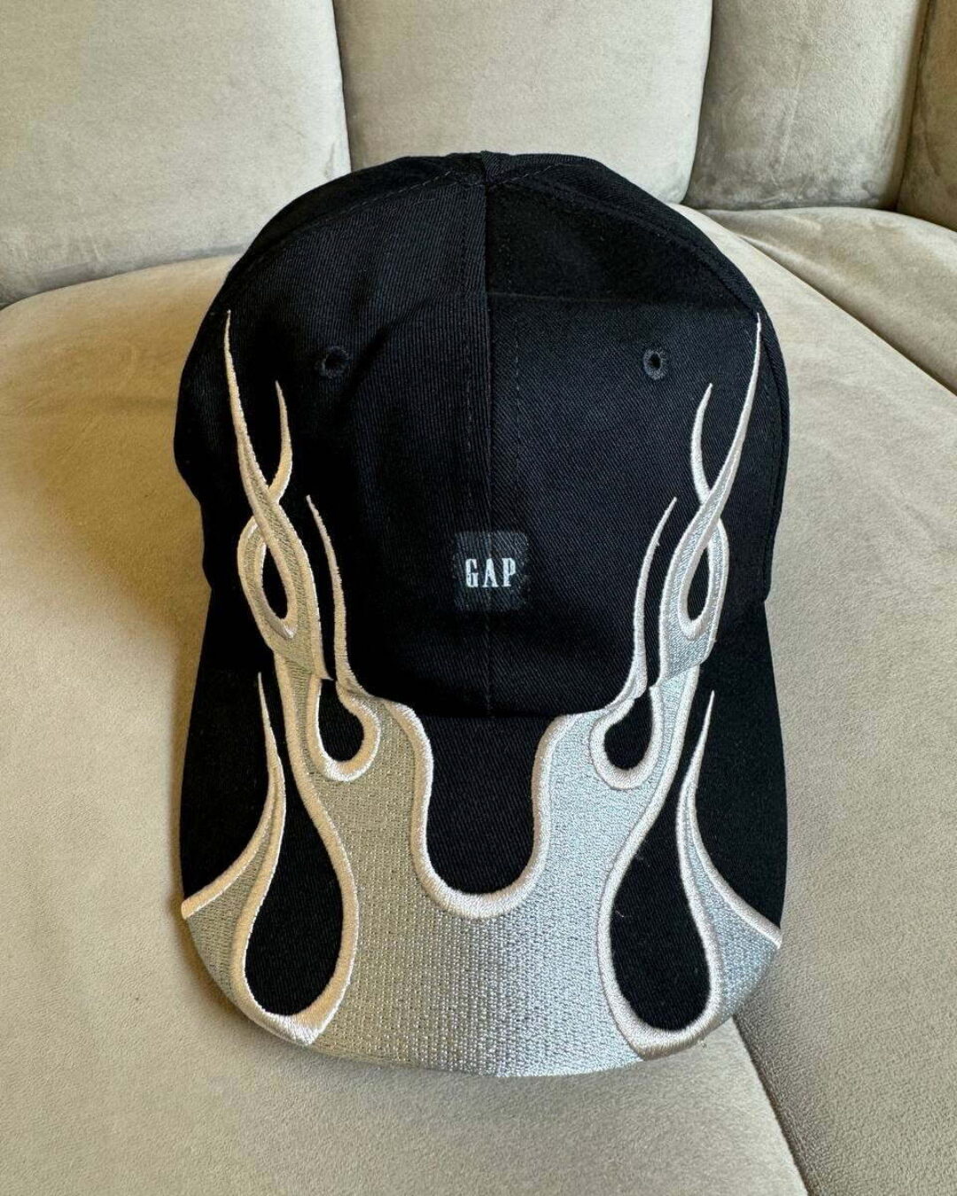 Кепка Gap