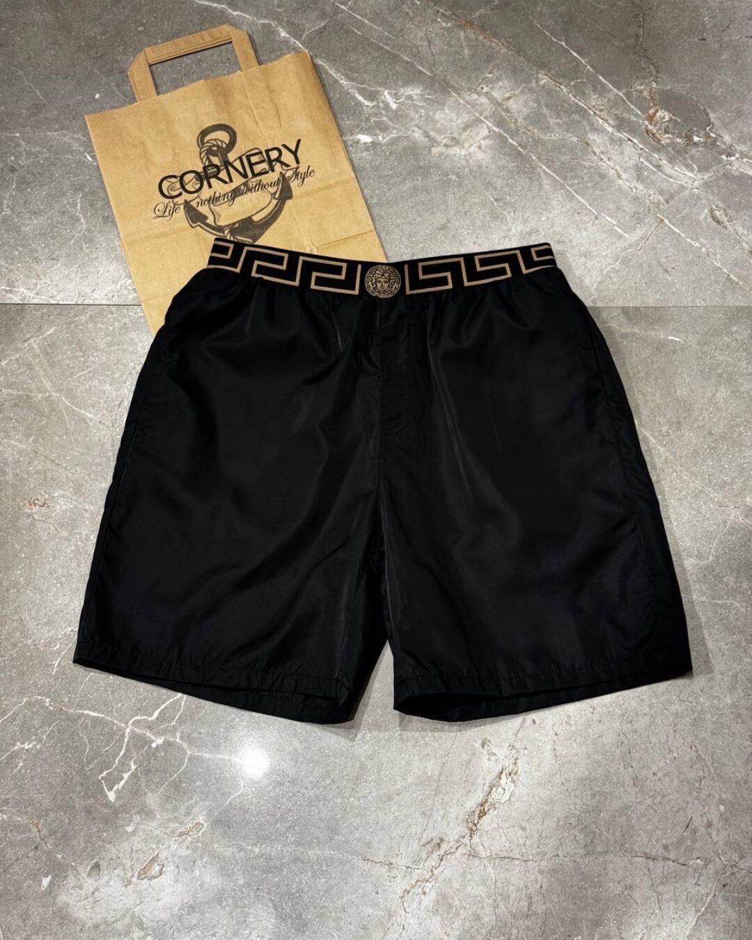 Шорты Versace