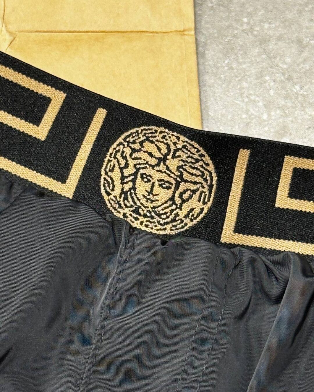 Шорты Versace
