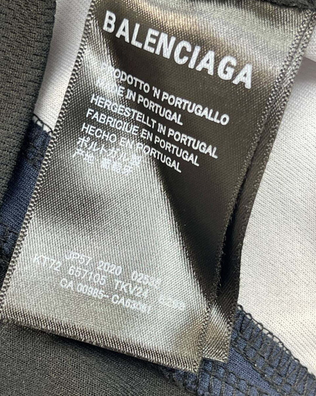 Кофта Balenciaga — фото 6
