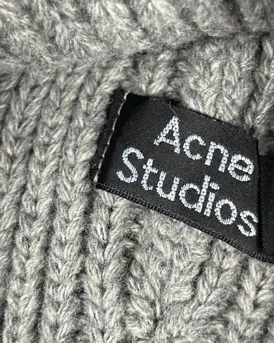 Шапка Acne Studios