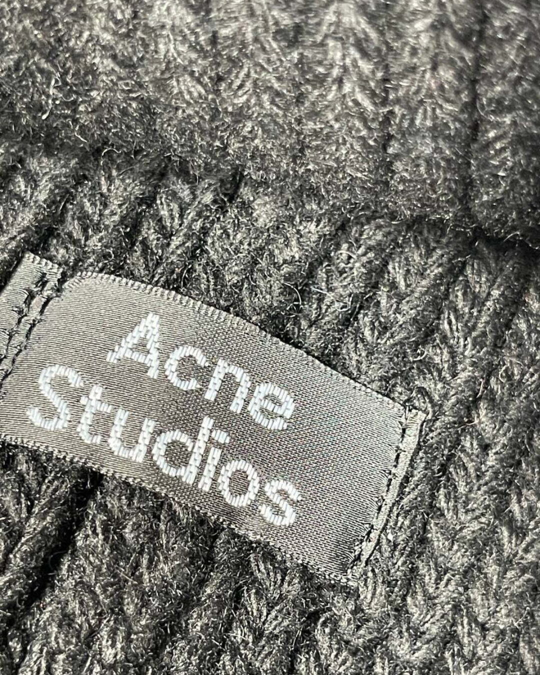 Шапка Acne Studios