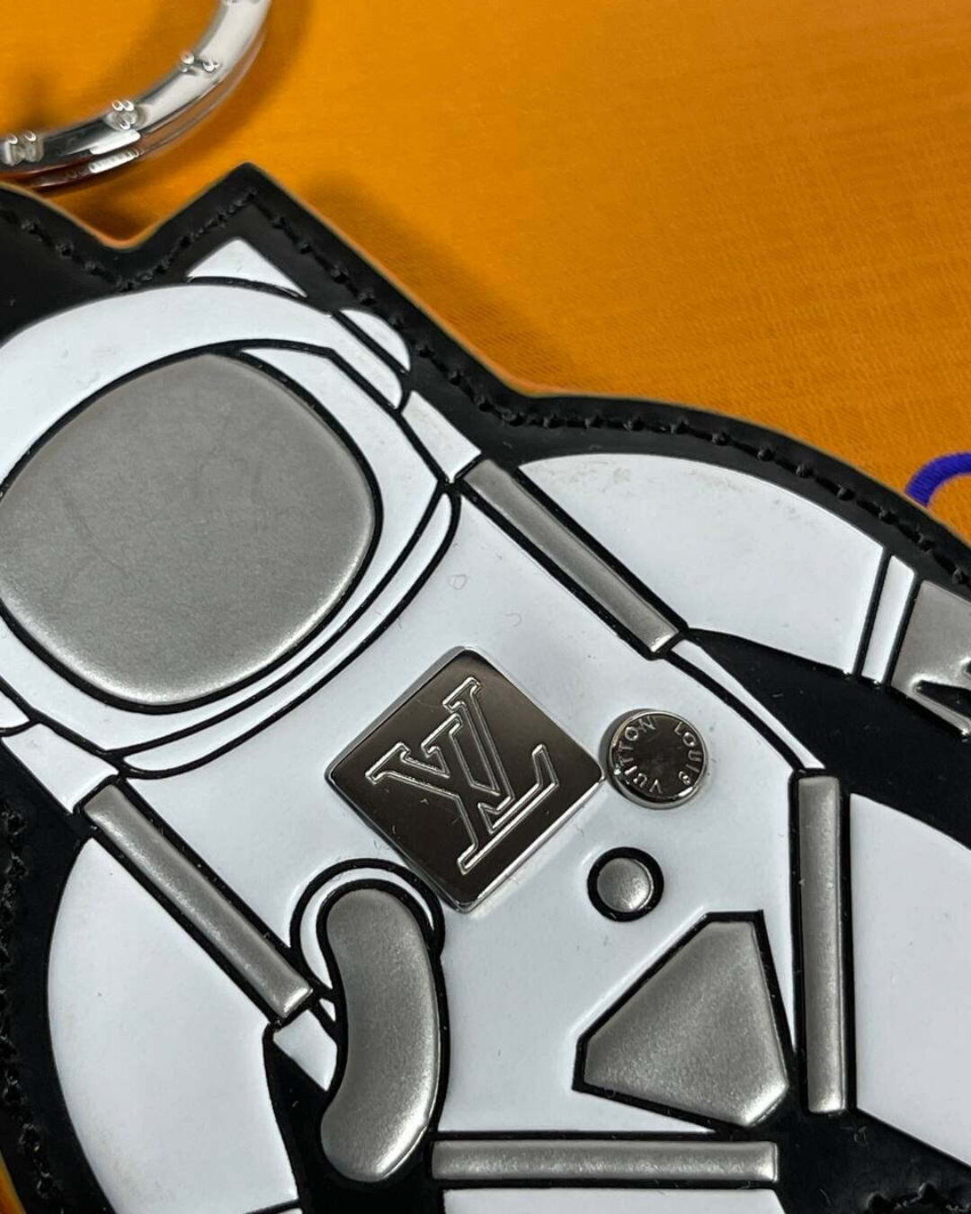 Брелок Louis Vuitton