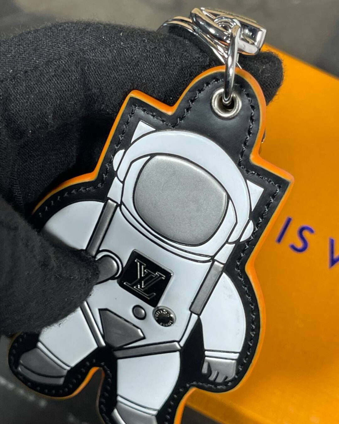 Брелок Louis Vuitton