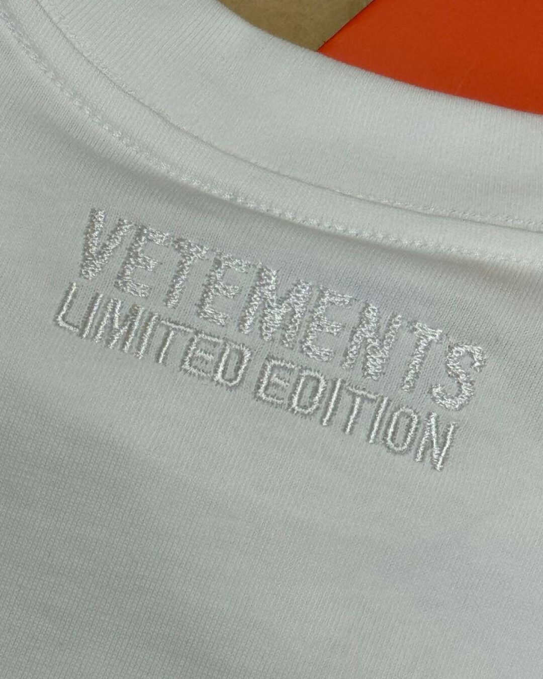 Футболка Vetements Logo — фото 9