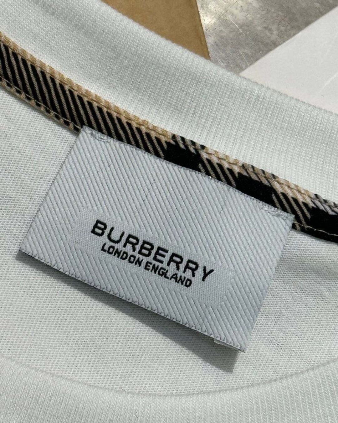 Футболка Burberry
