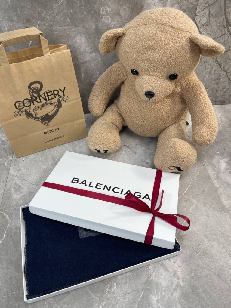 Шарф Balenciaga