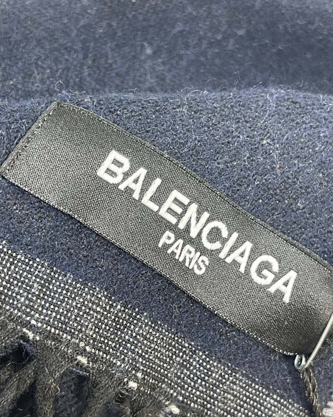 Шарф Balenciaga