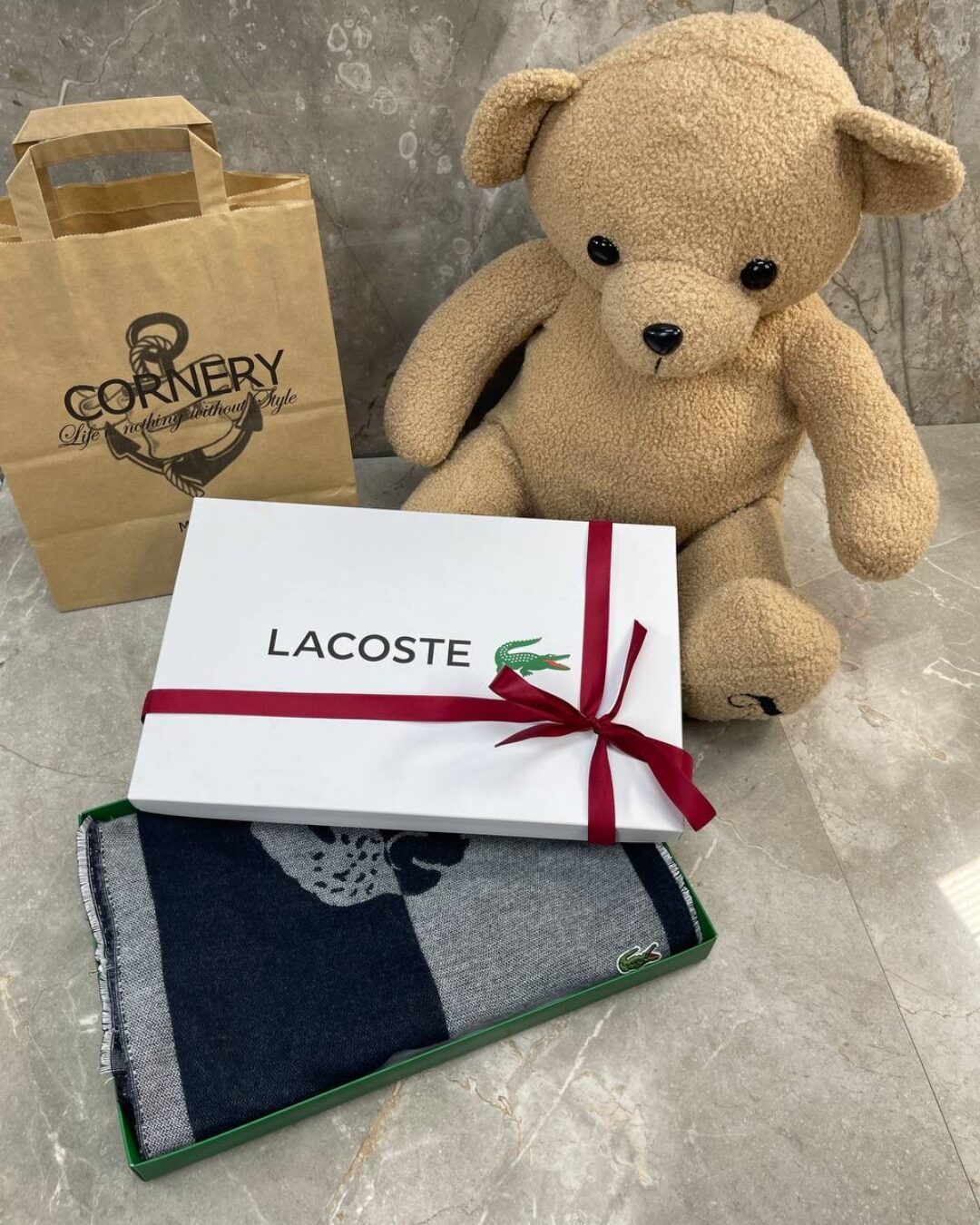 Шарф Lacoste