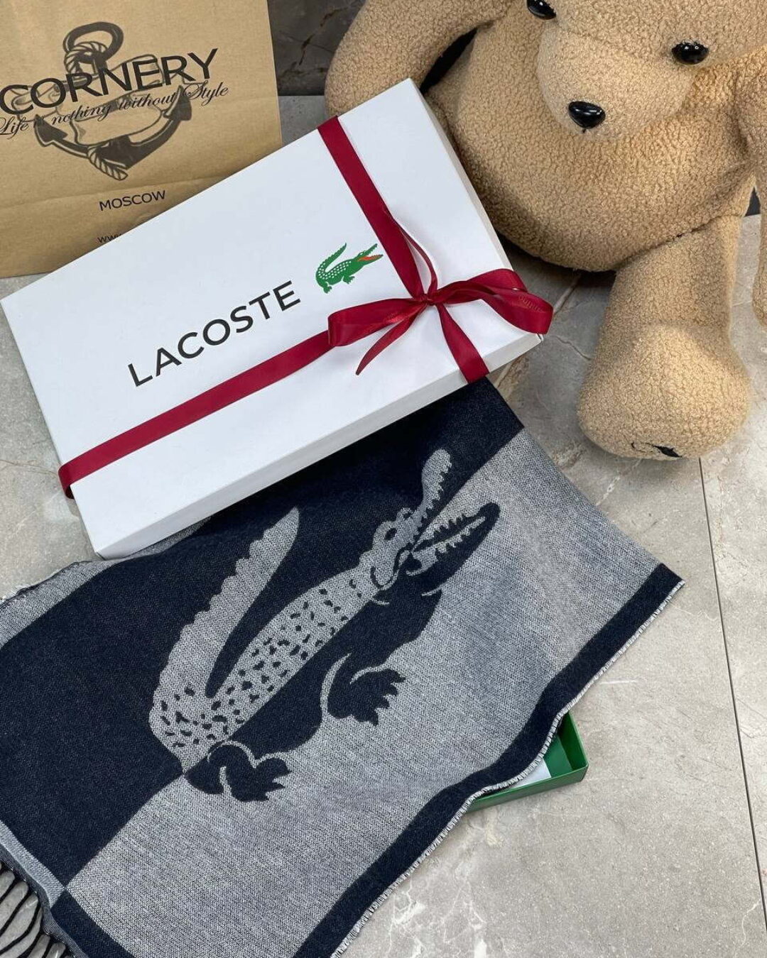 Шарф Lacoste