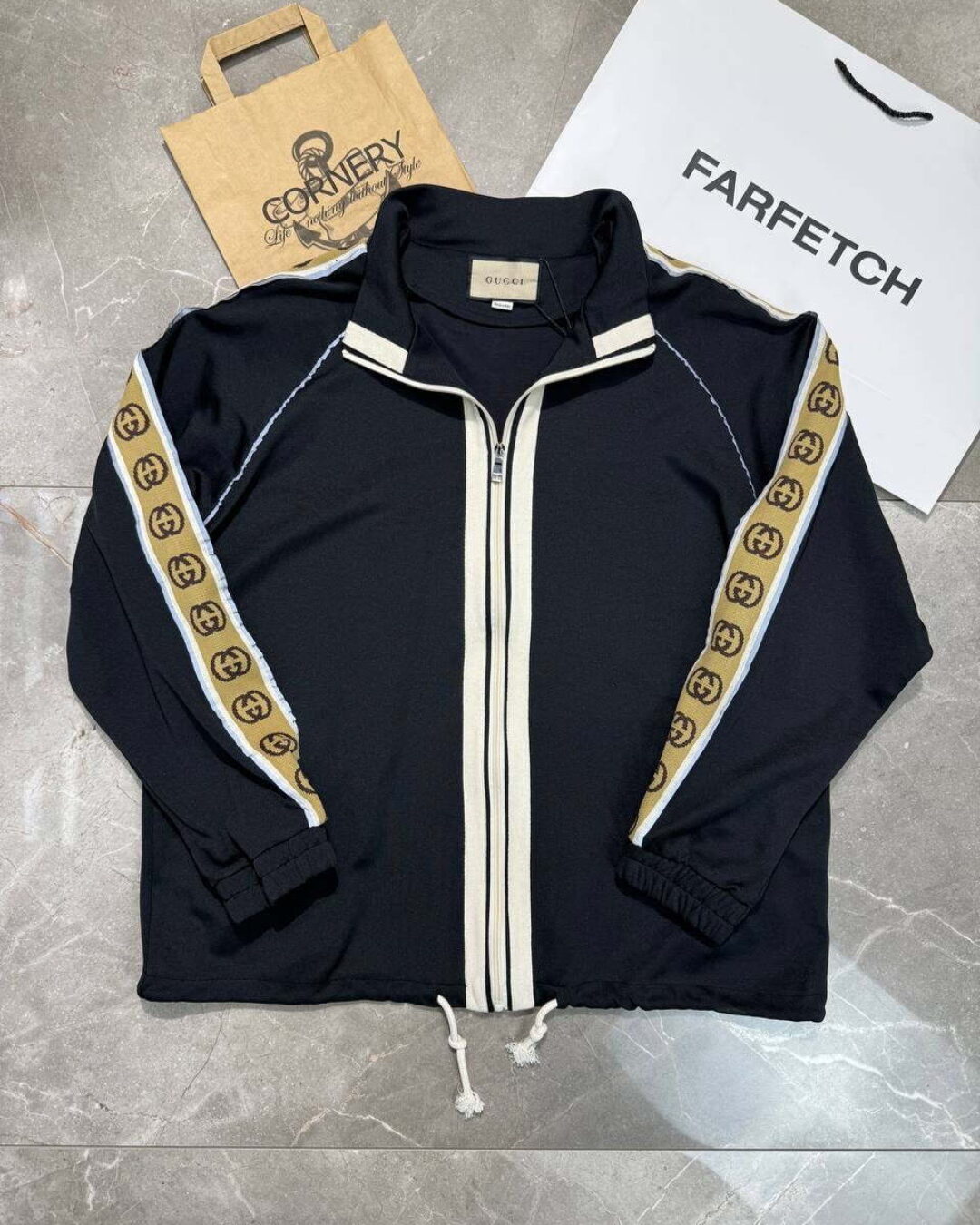 Спортивная кофта Gucci