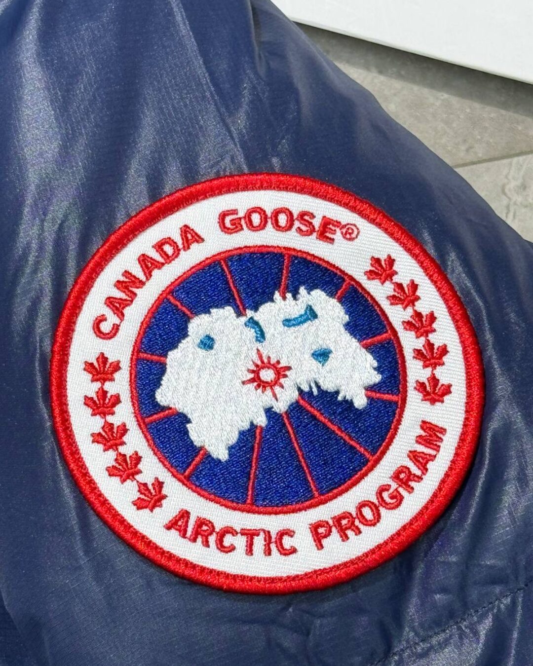 Пуховик Canada Goose