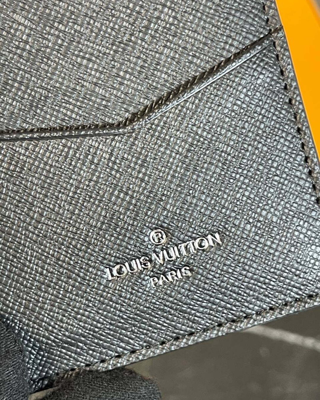 Картхолдер Louis Vuitton — фото 8