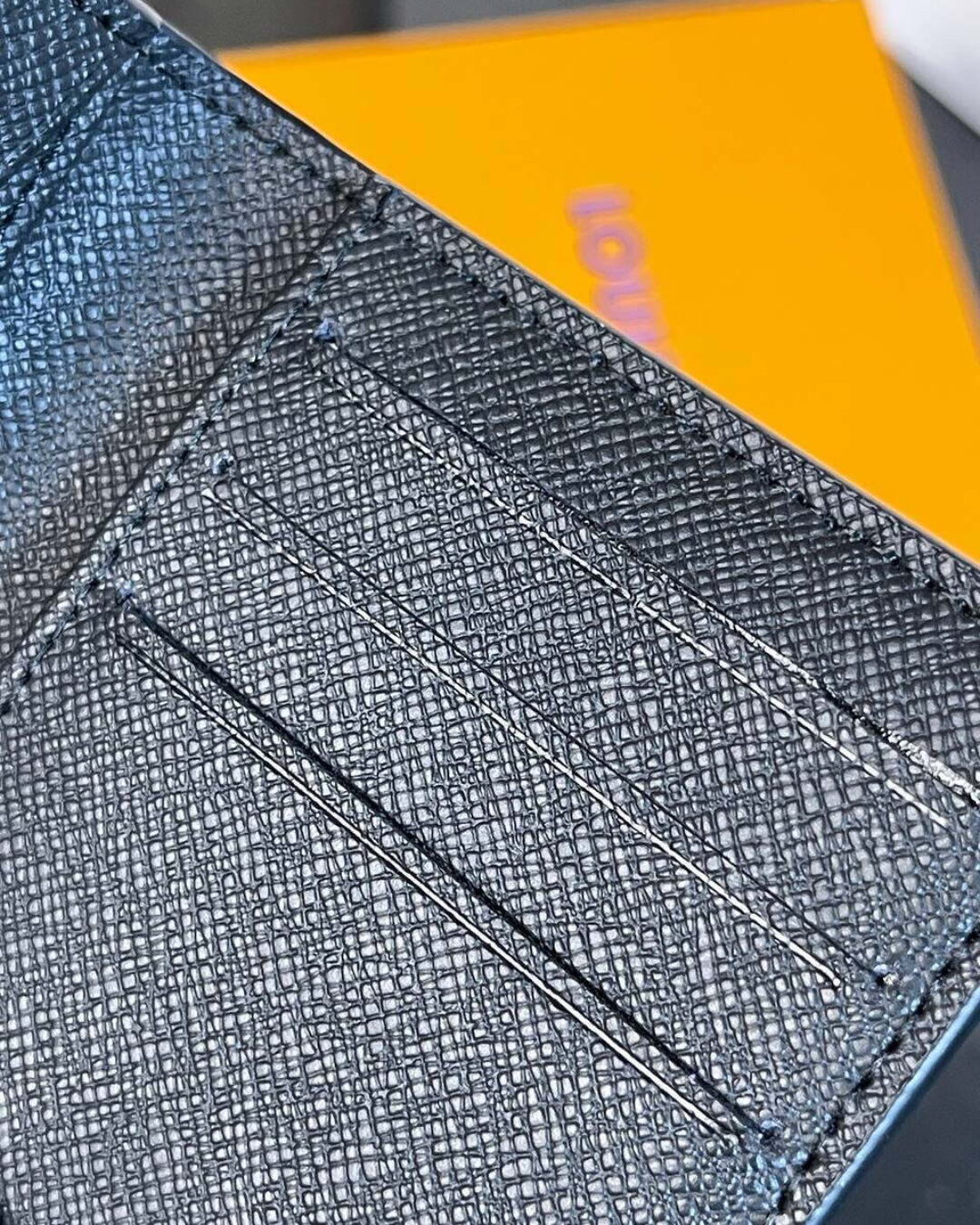Картхолдер Louis Vuitton — фото 9