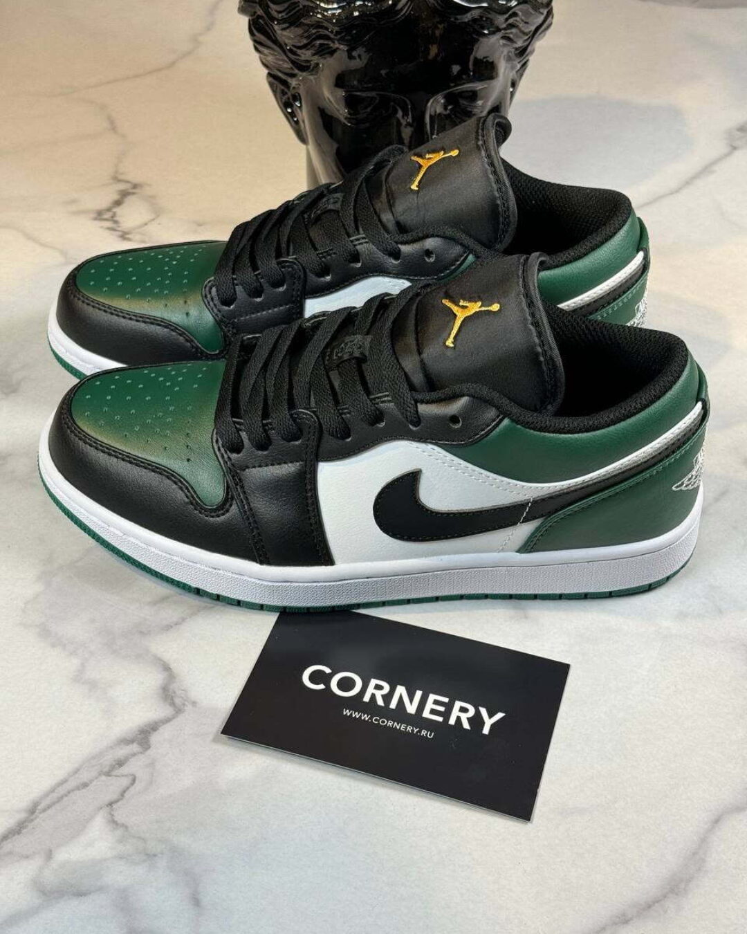 Кеды Air Jordan 1 Low Green Toe