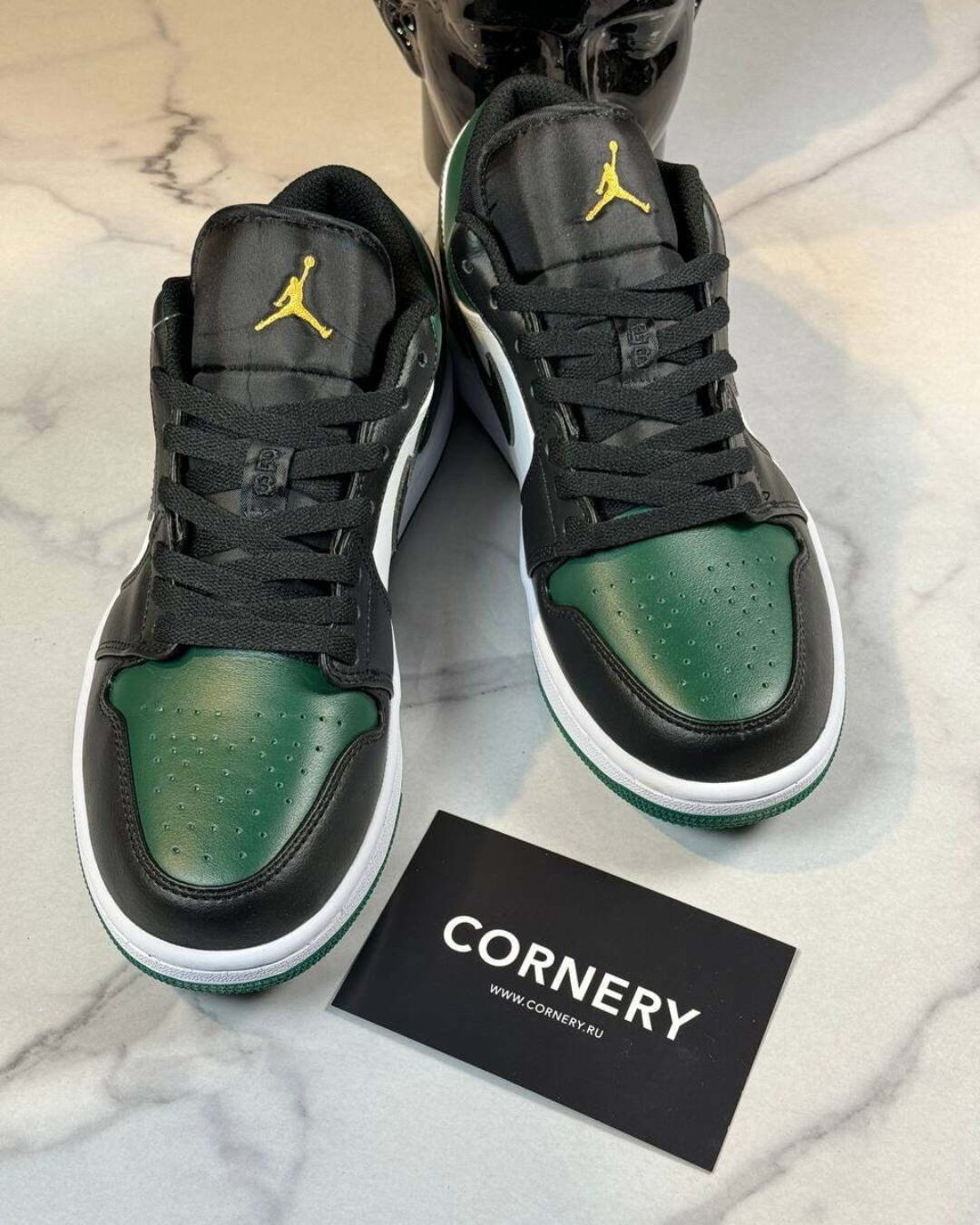 Кеды Air Jordan 1 Low Green Toe
