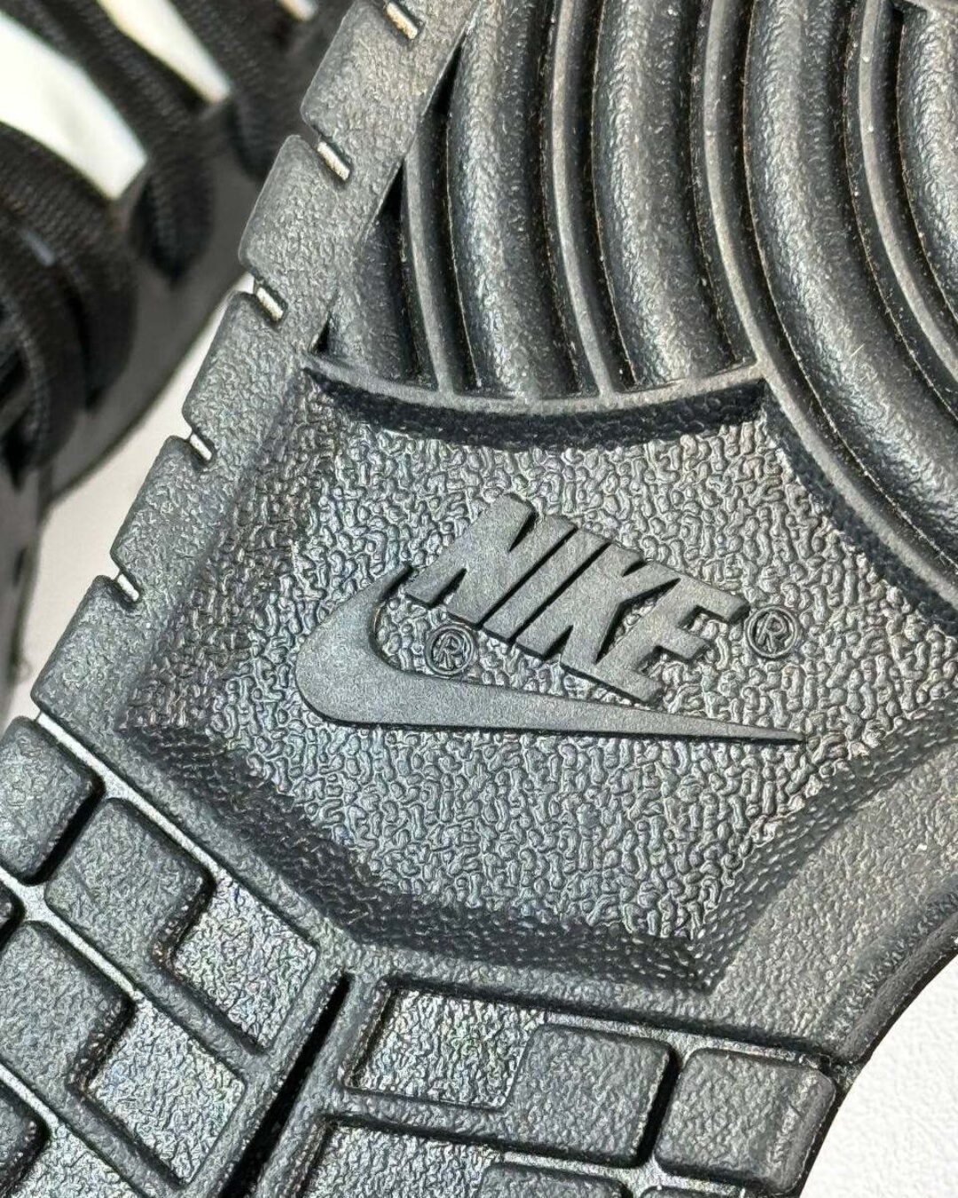 Кеды Nike Dunk Low White Black