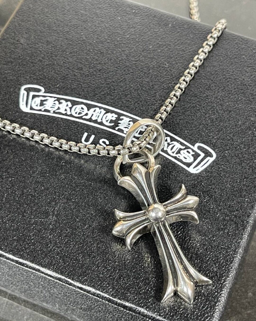 Колье Chrome Hearts