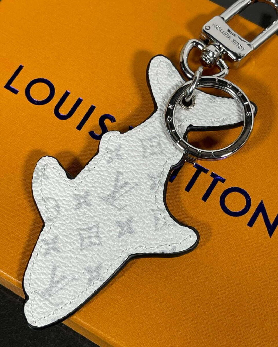Брелок Louis Vuitton