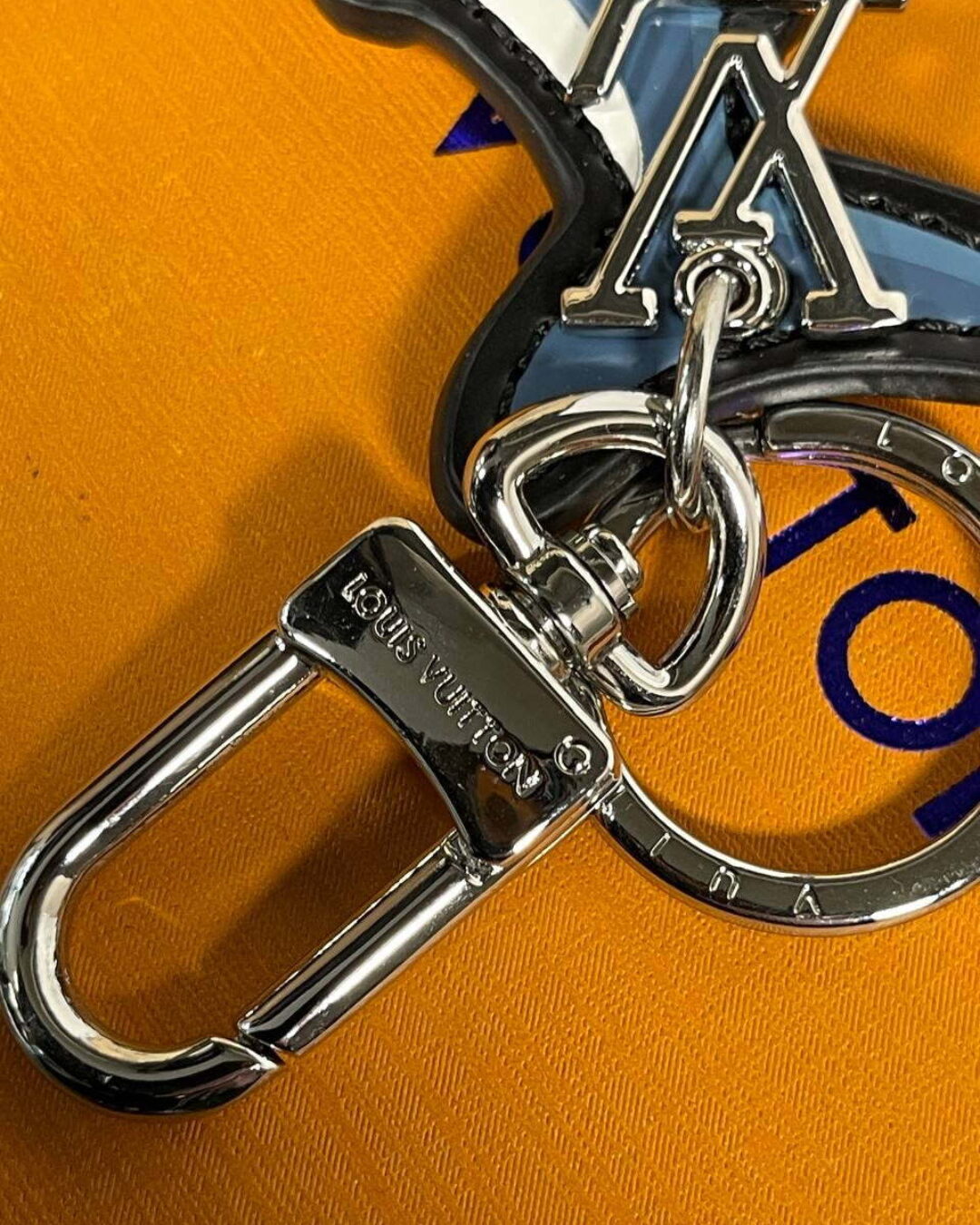 Брелок Louis Vuitton