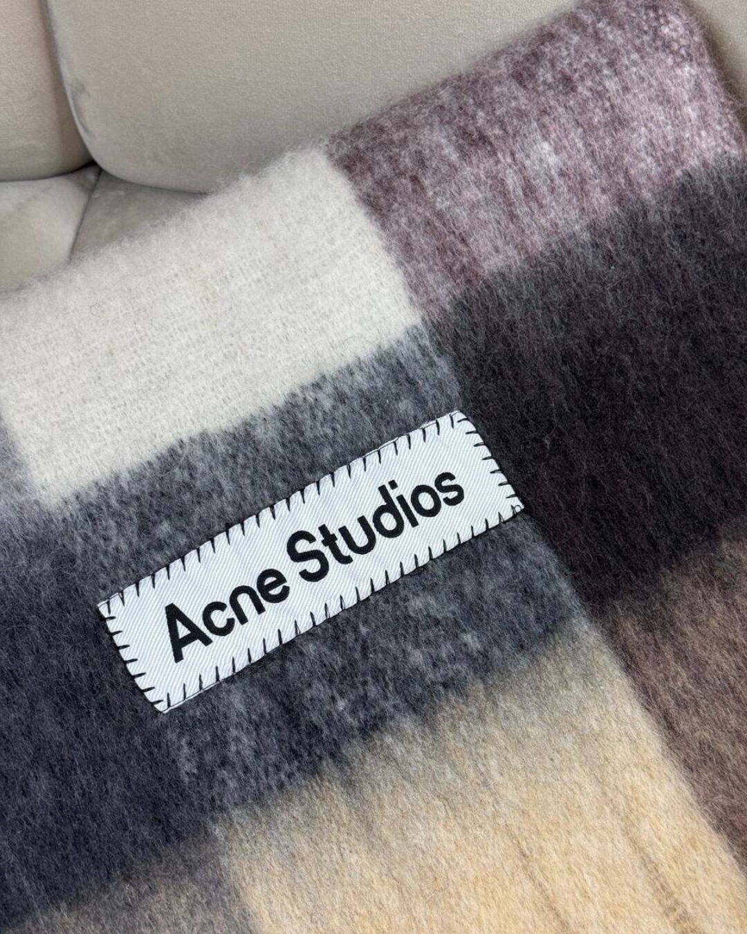 Шарф Acne Studios