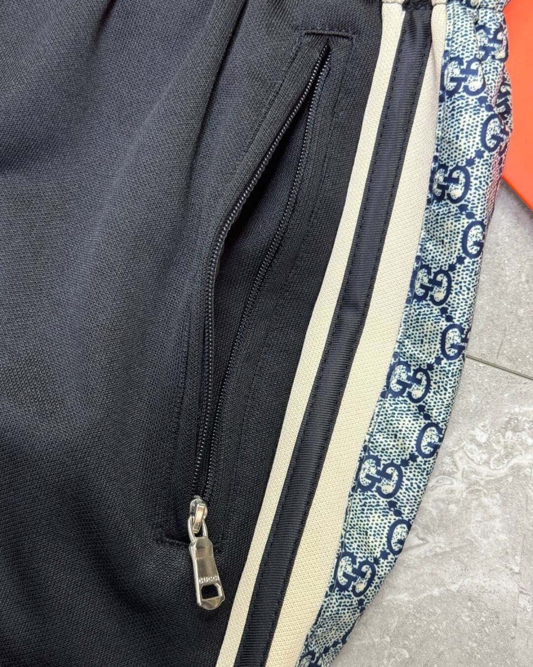 Спортивные штаны Gucci — фото 7