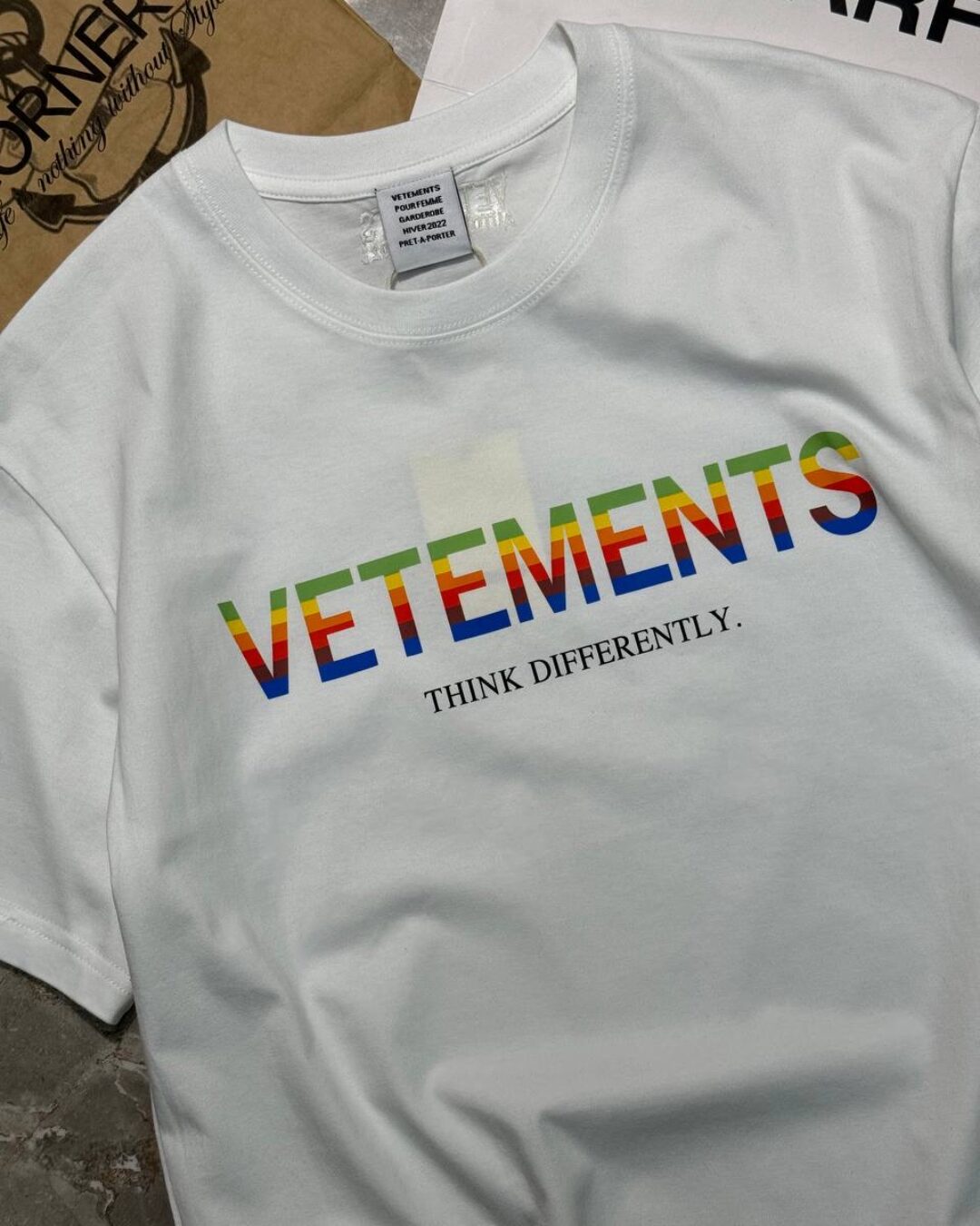 Футболка Vetements Think Dieftrefnly — фото 3