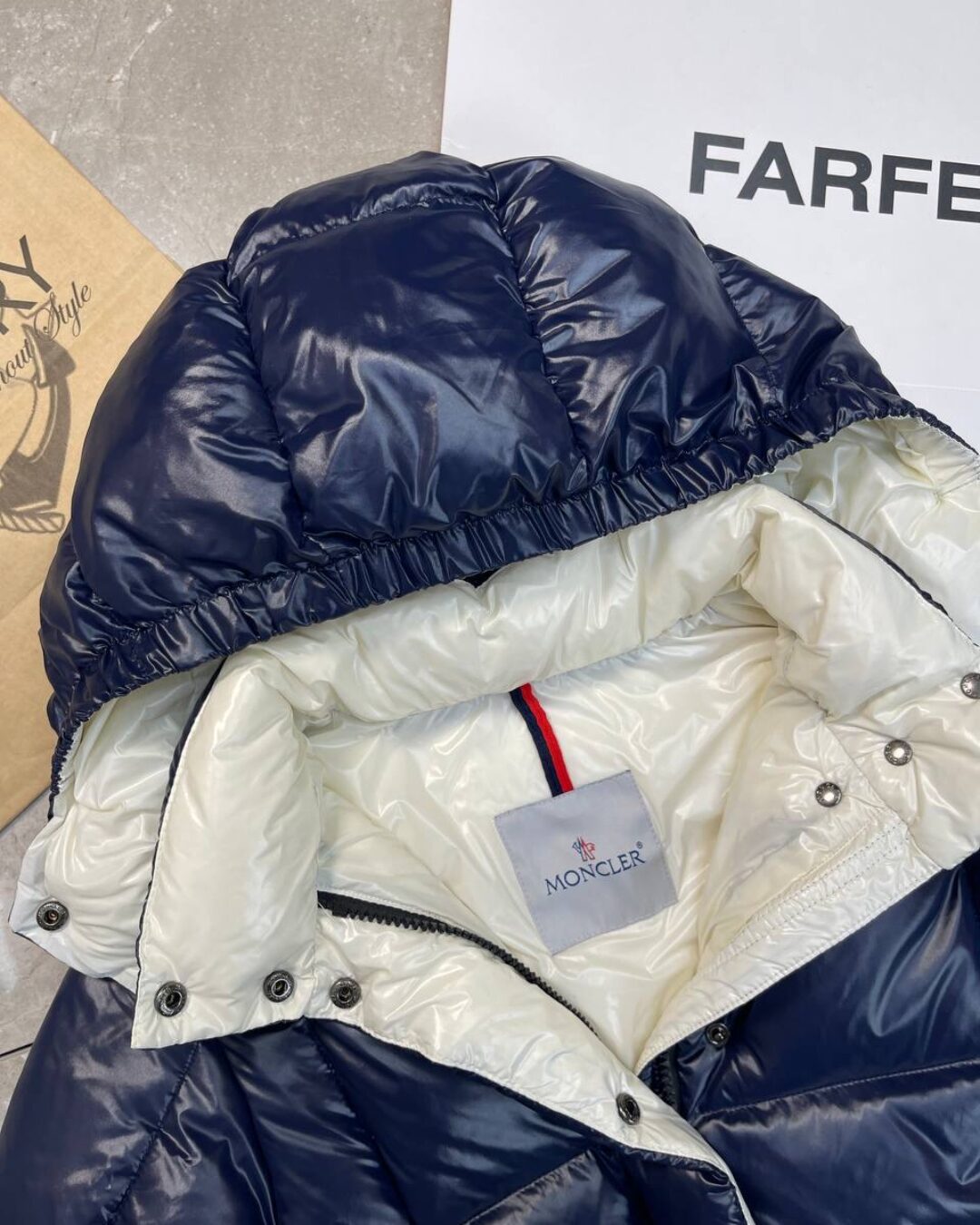 Пуховик Moncler Kids