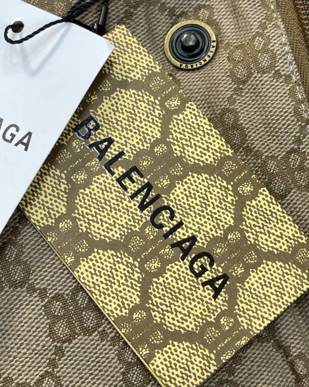 Жилет Balenciaga