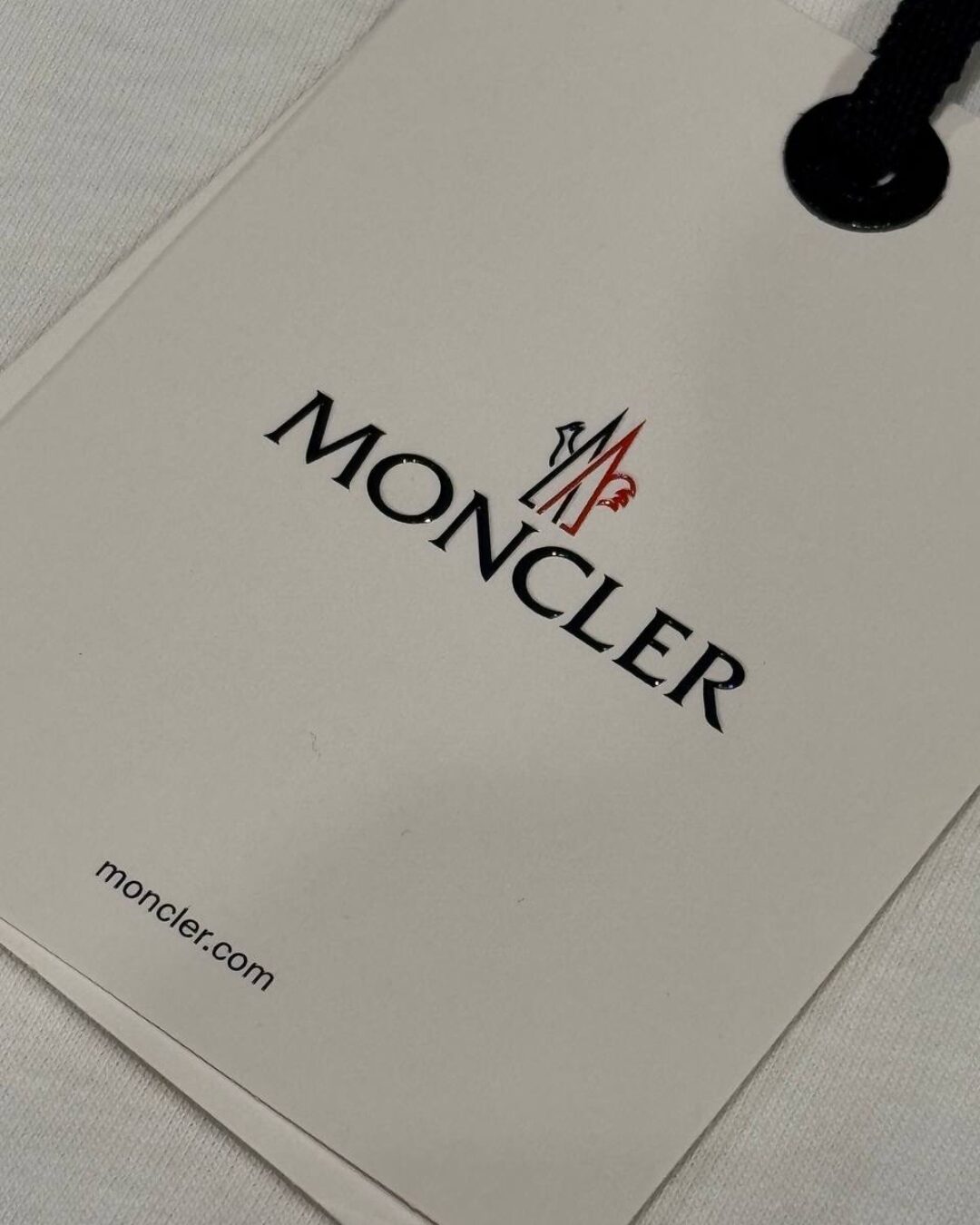 Футболка Moncler