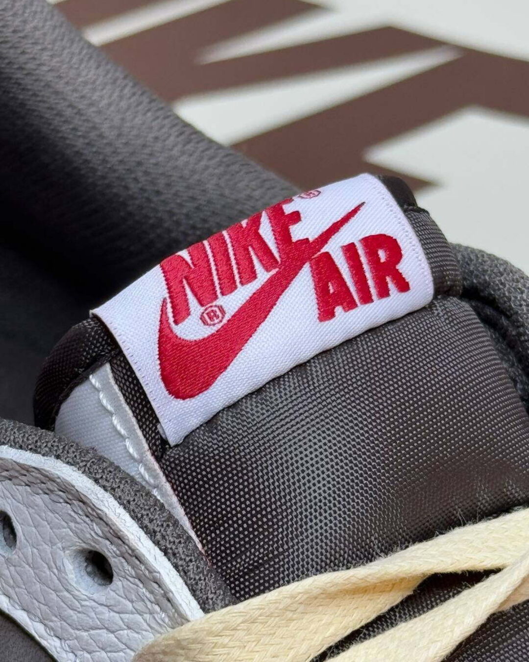 Кеды Travis Scott x Air Jordan 1 Low OG Reverse Mocha S