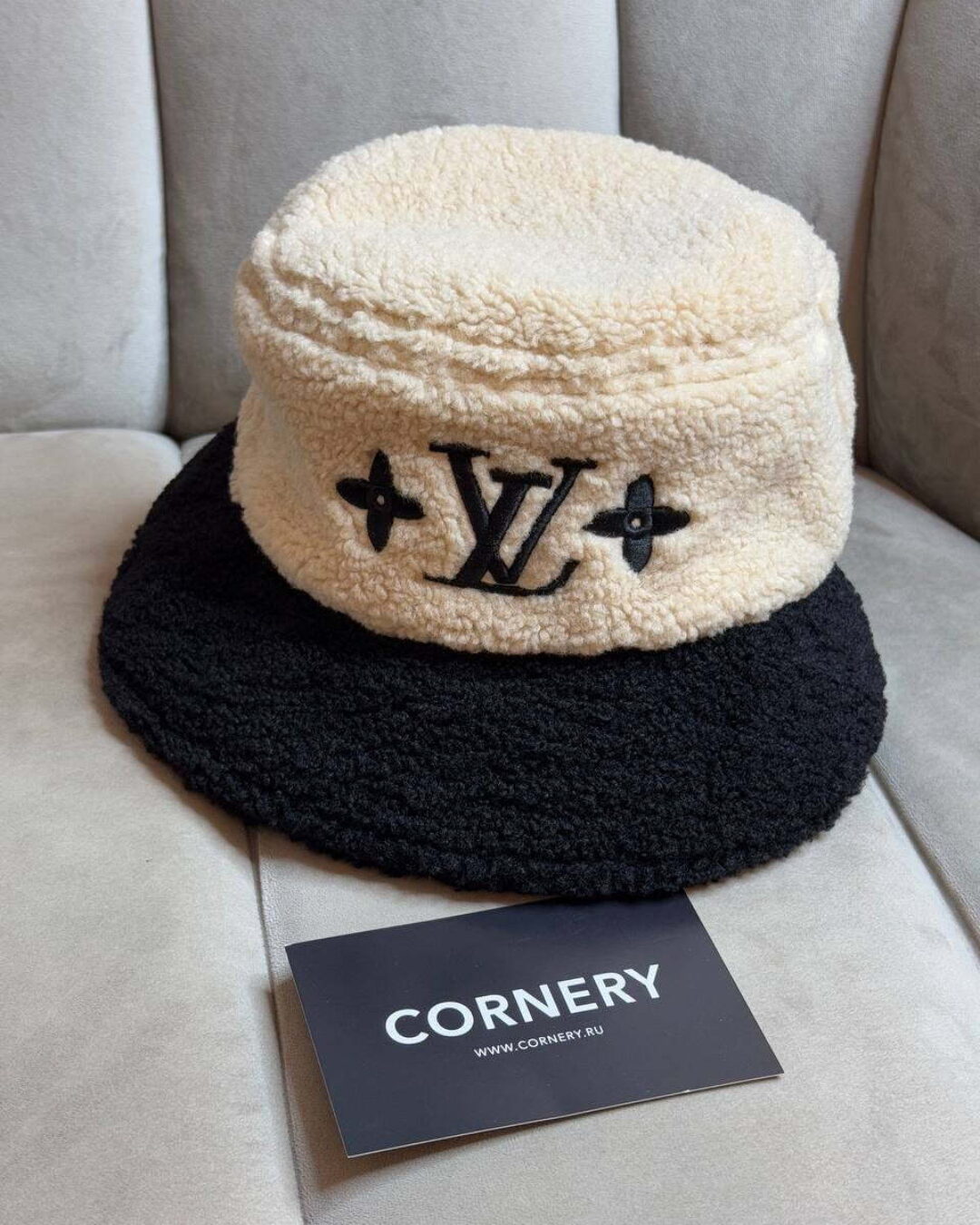 Панама Louis Vuitton