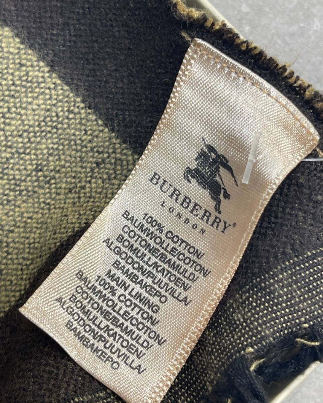 Шарф Burberry