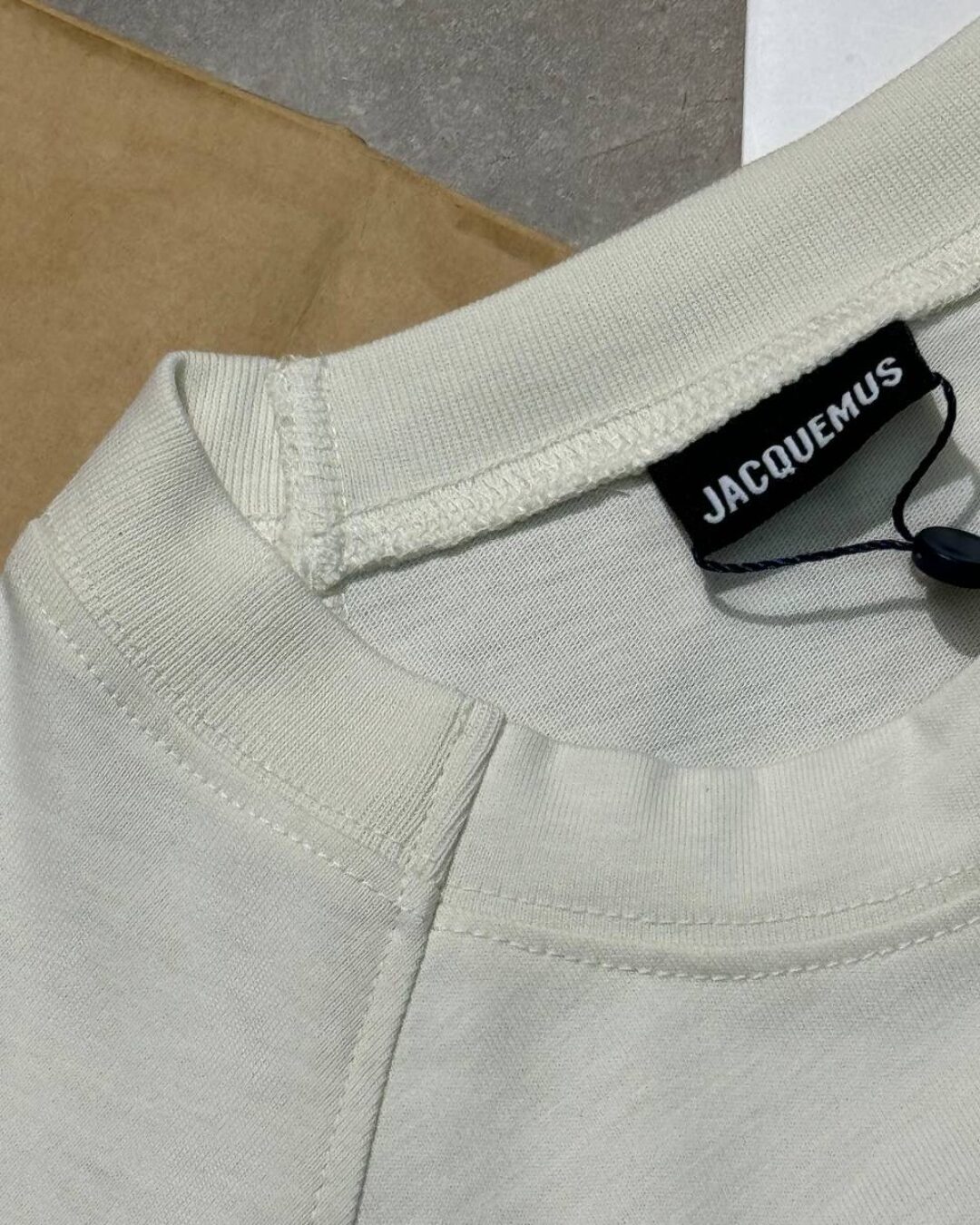 Футболка Jacquemus