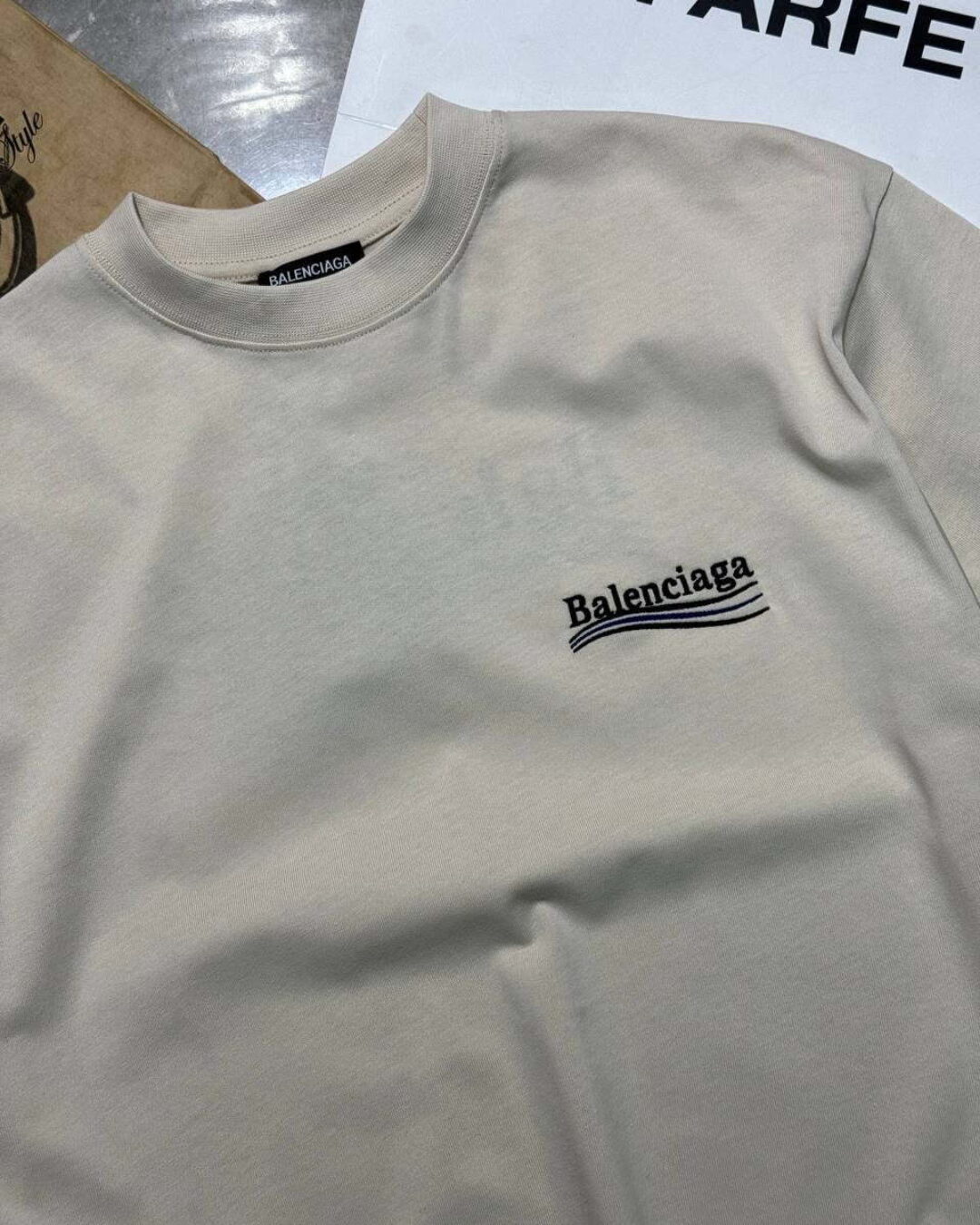Футболка Balenciaga — фото 3