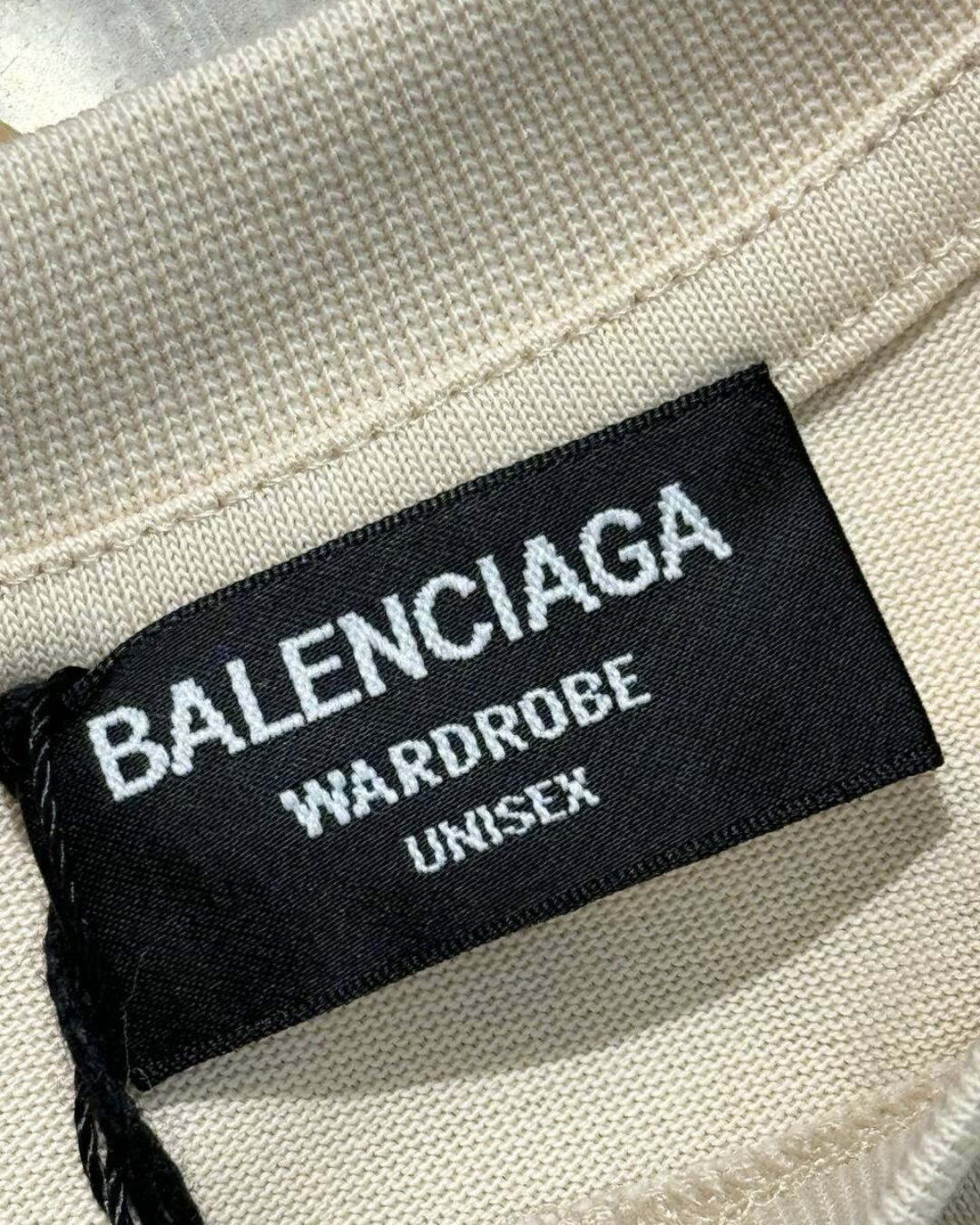 Футболка Balenciaga — фото 6
